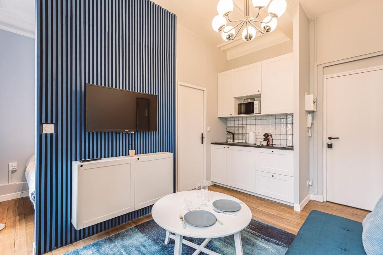 Le Mediterraneen, Face A La Cathedrale - 2D Apartment Reims Exterior photo
